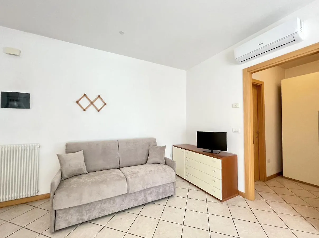 Diani Beach - Carraro Immobiliare Jesolo - Family Apartments