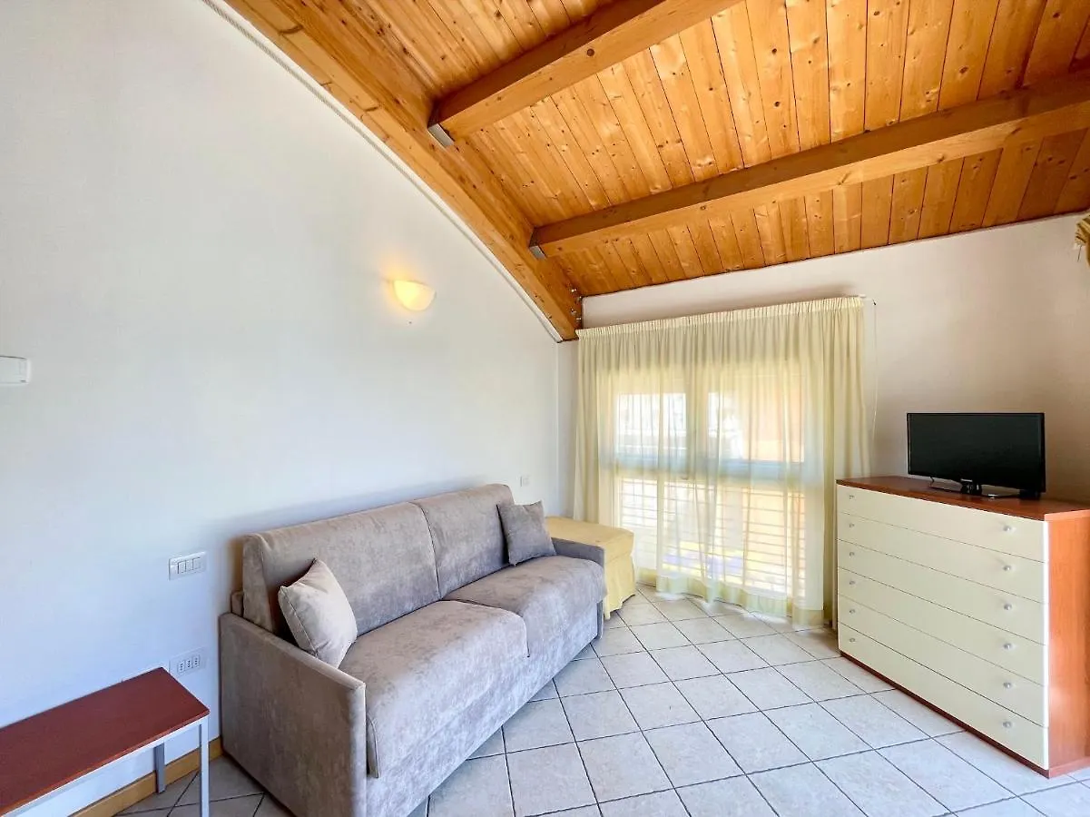 Diani Beach - Carraro Immobiliare Jesolo - Family Apartments 利多迪迪耶索洛