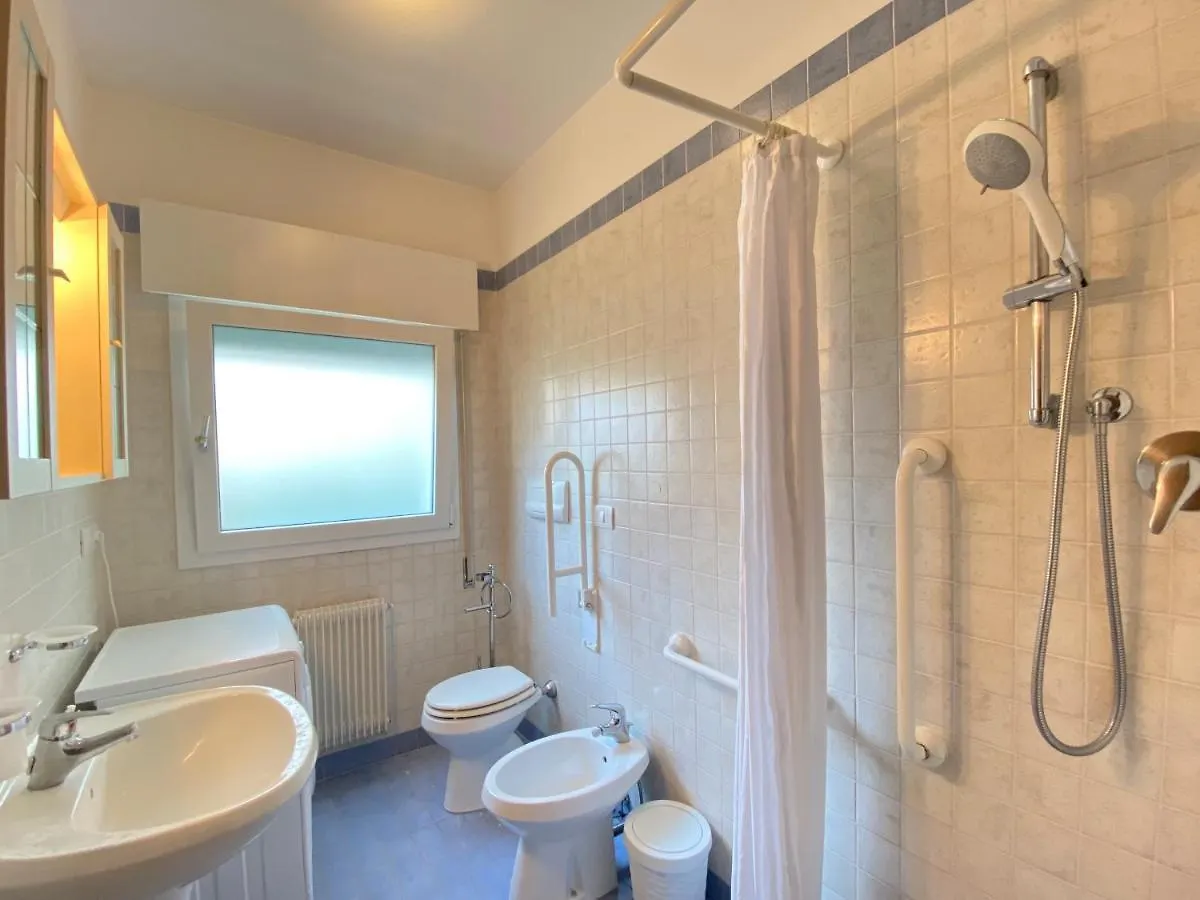 Diani Beach - Carraro Immobiliare Jesolo - Family Apartments