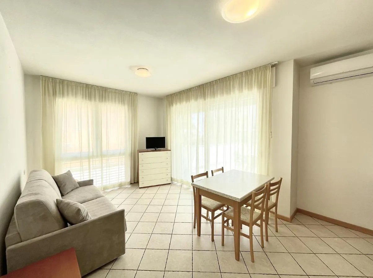 Diani Beach - Carraro Immobiliare Jesolo - Family Apartments